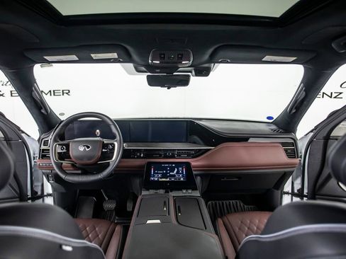 Used 2025 INFINITI QX80 Autograph w/ Autograph Exterior Package image 35