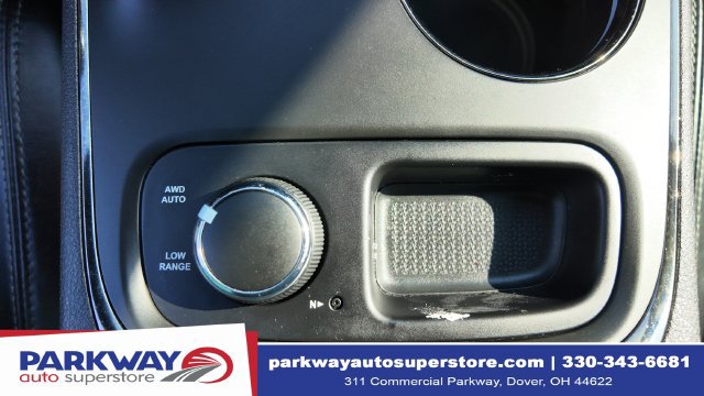 Used 2020 Dodge Durango R/T w/ Blacktop Package AWD/4WD image 25