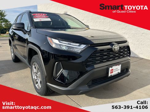 Certified 2024 Toyota RAV4 XLE AWD/4WD image 1