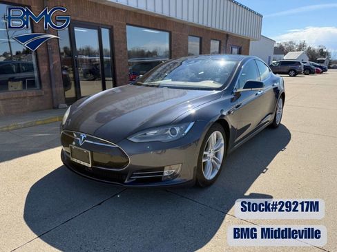 Used 2015 Tesla Model S 85D image 1