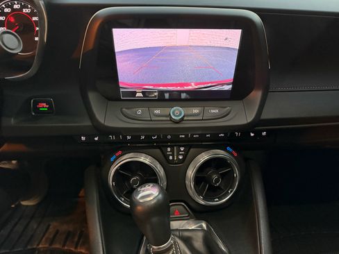 Used 2023 Chevrolet Camaro LT w/ Technology Package image 14