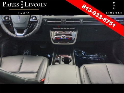 Certified 2022 Lincoln Corsair FWD w/ Equipment Group 101A image 13