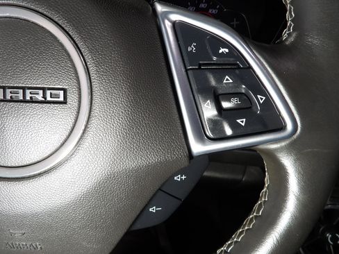 Used 2021 Chevrolet Camaro LT w/ RS Package image 20