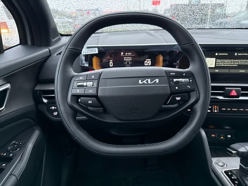 New 2026 Kia Sportage X-Line w/ X-Line Premium Package image 25