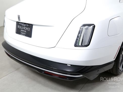 Certified 2024 Rolls-Royce Spectre w/ Spectre Launch Package AWD/4WD image 37