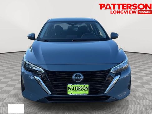 Used 2025 Nissan Sentra SV FWD image 2