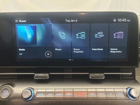 Used 2025 Hyundai Kona SEL image 29