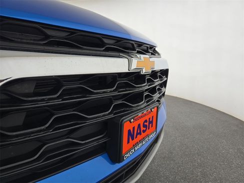 Used 2025 Chevrolet Blazer LT image 36