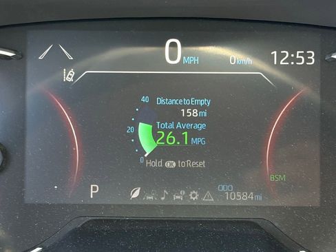 Used 2025 Toyota RAV4 XLE AWD/4WD image 11
