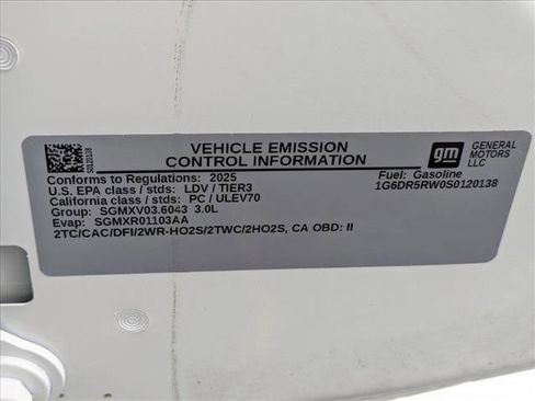 Used 2025 Cadillac CT5 V image 25