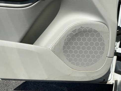 Used 2023 Volvo XC90 T8 Plus w/ Protection Package Premier image 22