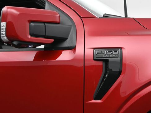 New 2025 Ford F150 Lariat w/ Equipment Group 502A High image 37