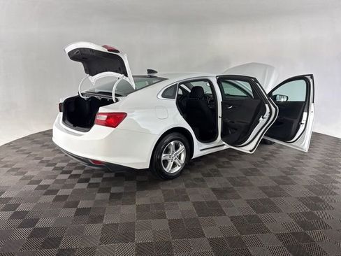 Used 2023 Chevrolet Malibu LS FWD image 14
