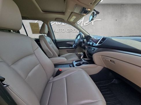 Used 2019 Honda Ridgeline RTL-T image 24