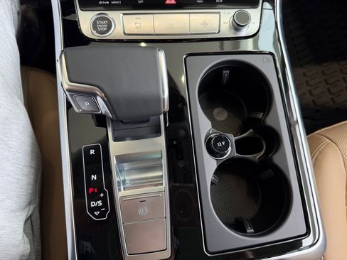 New 2025 Audi Q8 Premium Plus image 13