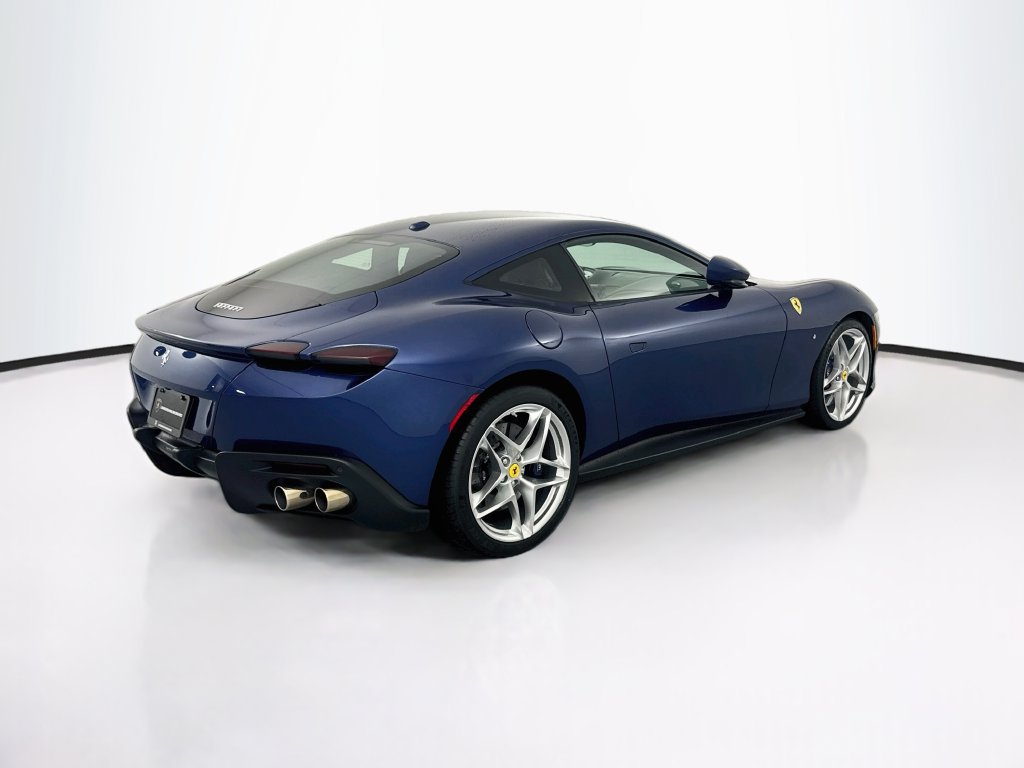 Used 2023 Ferrari Roma RWD image 5