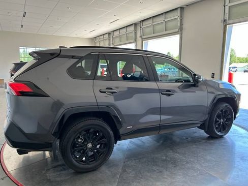 Used 2023 Toyota RAV4 SE w/ Convenience Package AWD/4WD image 8