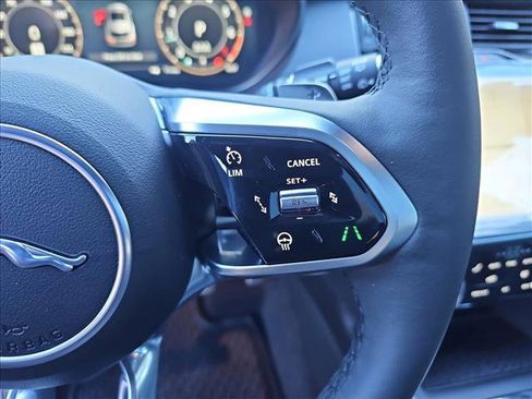 Used 2024 Jaguar E-PACE R-Dynamic SE AWD/4WD image 19