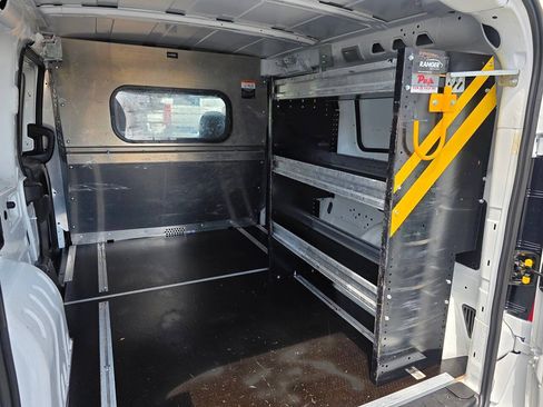 Used 2022 RAM ProMaster City Tradesman FWD image 13