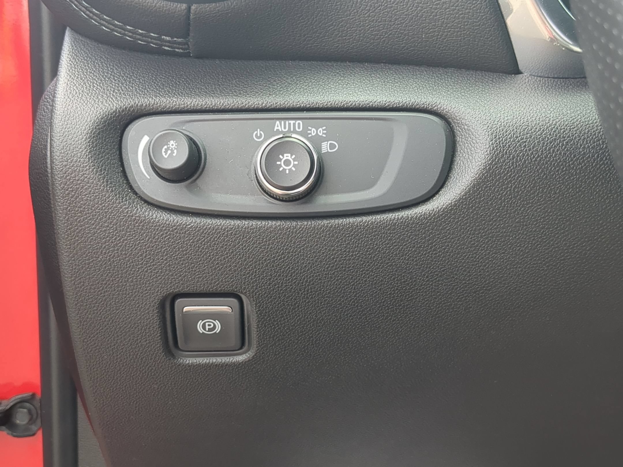 Certified 2021 Chevrolet Blazer LT FWD image 17