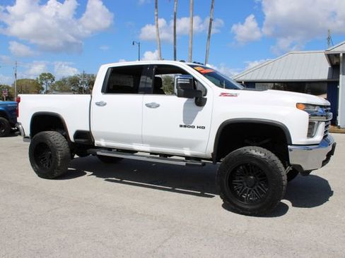 Used 2022 Chevrolet Silverado 3500 LTZ w/ Z71 Off-Road Package image 14