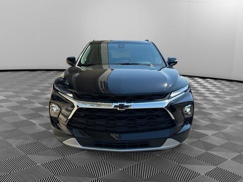 Used 2024 Chevrolet Blazer LT w/ Sound & Technology Package AWD/4WD image 2