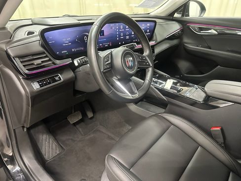 Used 2025 Buick Envision Preferred image 28