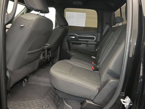 Used 2025 RAM 2500 Big Horn AWD/4WD image 13