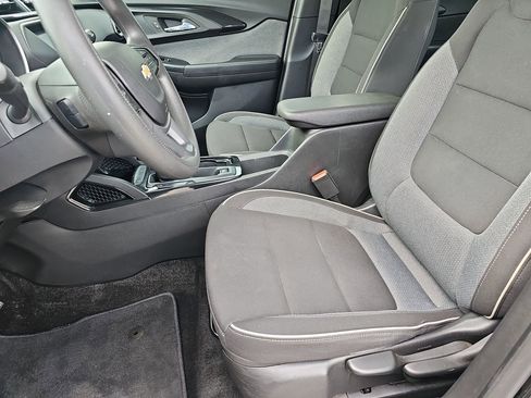 Certified 2023 Chevrolet TrailBlazer LS FWD image 19