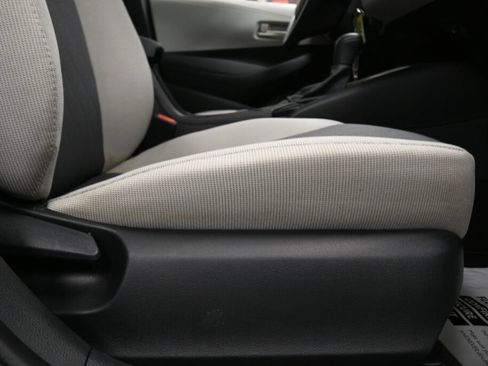 Used 2024 Toyota Corolla LE FWD image 25