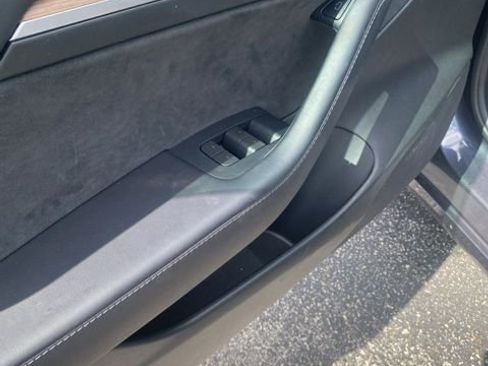 Used 2023 Tesla Model 3 Standard Range RWD image 13