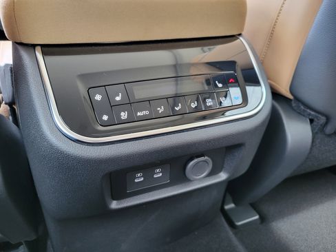 New 2026 INFINITI QX80 Luxe w/ Cargo Package RWD image 13