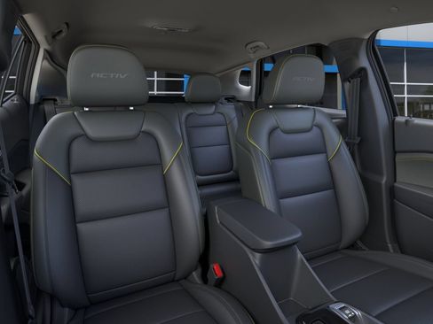 New 2026 Chevrolet Trax ACTIV w/ Driver Confidence Package FWD image 16