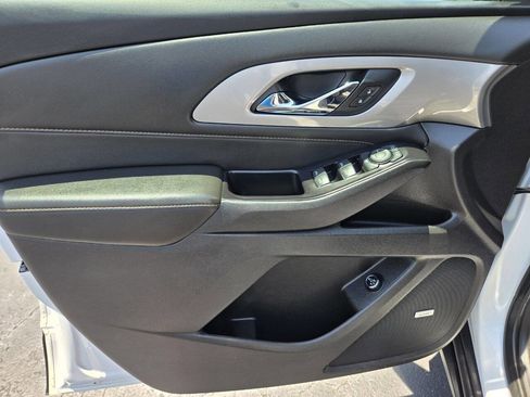 Used 2019 Chevrolet Traverse LT w/ LT Premium Package FWD image 20