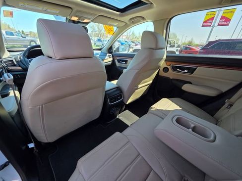 Used 2022 Honda CR-V Touring image 13