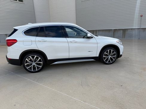 Used 2018 BMW X1 sDrive28i FWD image 8