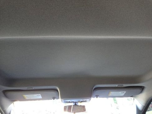 Used 2021 Chevrolet Silverado 1500 LT Trail Boss w/ Bed Protection Package image 38