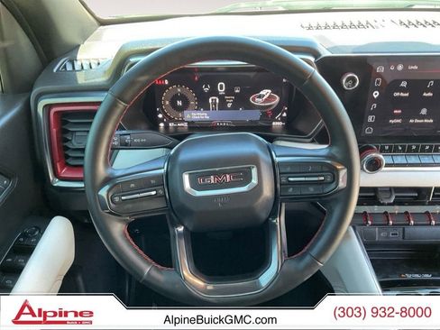 Used 2025 GMC Canyon AT4 w/ AT4X Package AWD/4WD image 12