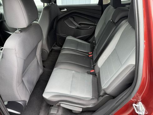 Used 2016 Ford Escape SE AWD/4WD image 9