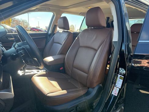 Used 2019 Subaru Outback 2.5i Touring image 21