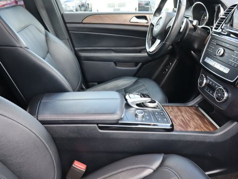 Used 2019 Mercedes-Benz GLS 450 4MATIC w/ Premium 1 Package image 13