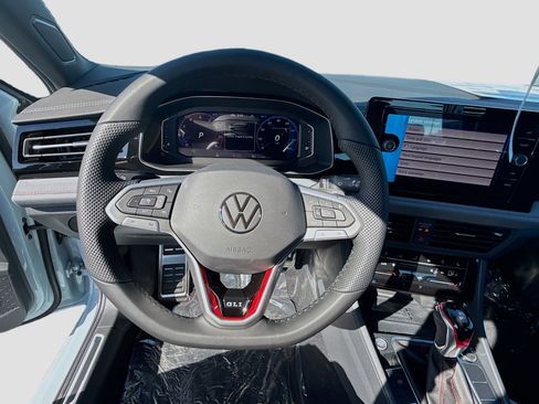 New 2026 Volkswagen Jetta GLI Autobahn FWD image 10