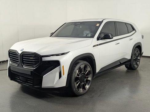 Used 2024 BMW XM AWD/4WD image 4