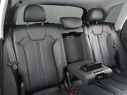 Used 2019 Audi Q5 Premium Plus w/ Premium Plus Package image 17