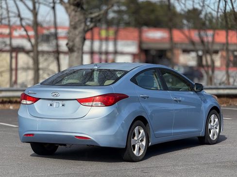 Used 2011 Hyundai Elantra GLS w/ Preferred Equipment Pkg 3 image 9