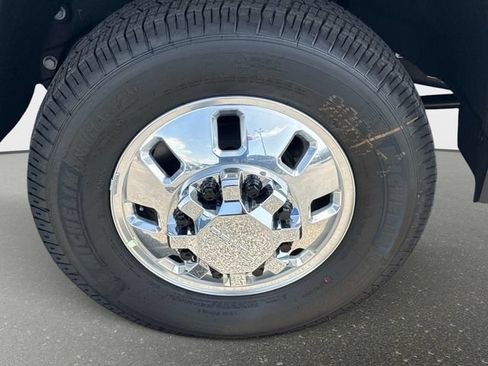 New 2026 GMC Sierra 3500 Denali w/ Denali Reserve Package AWD/4WD image 10