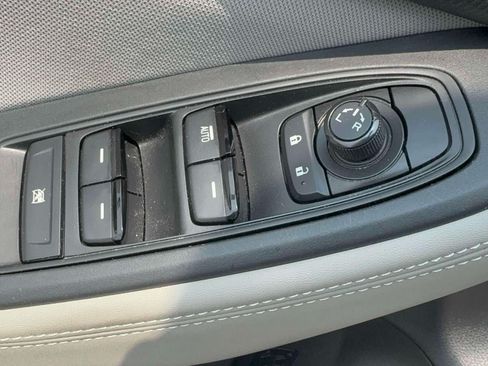 Certified 2023 Subaru Forester AWD/4WD image 10