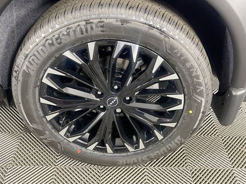 New 2026 Nissan Rogue SV FWD image 20