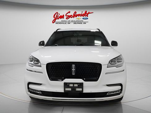 Used 2024 Lincoln Aviator Reserve w/ Equipment Group 201A image 3