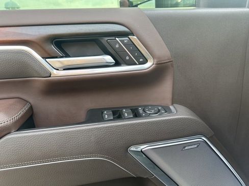 Used 2026 GMC Sierra 2500 Denali image 36